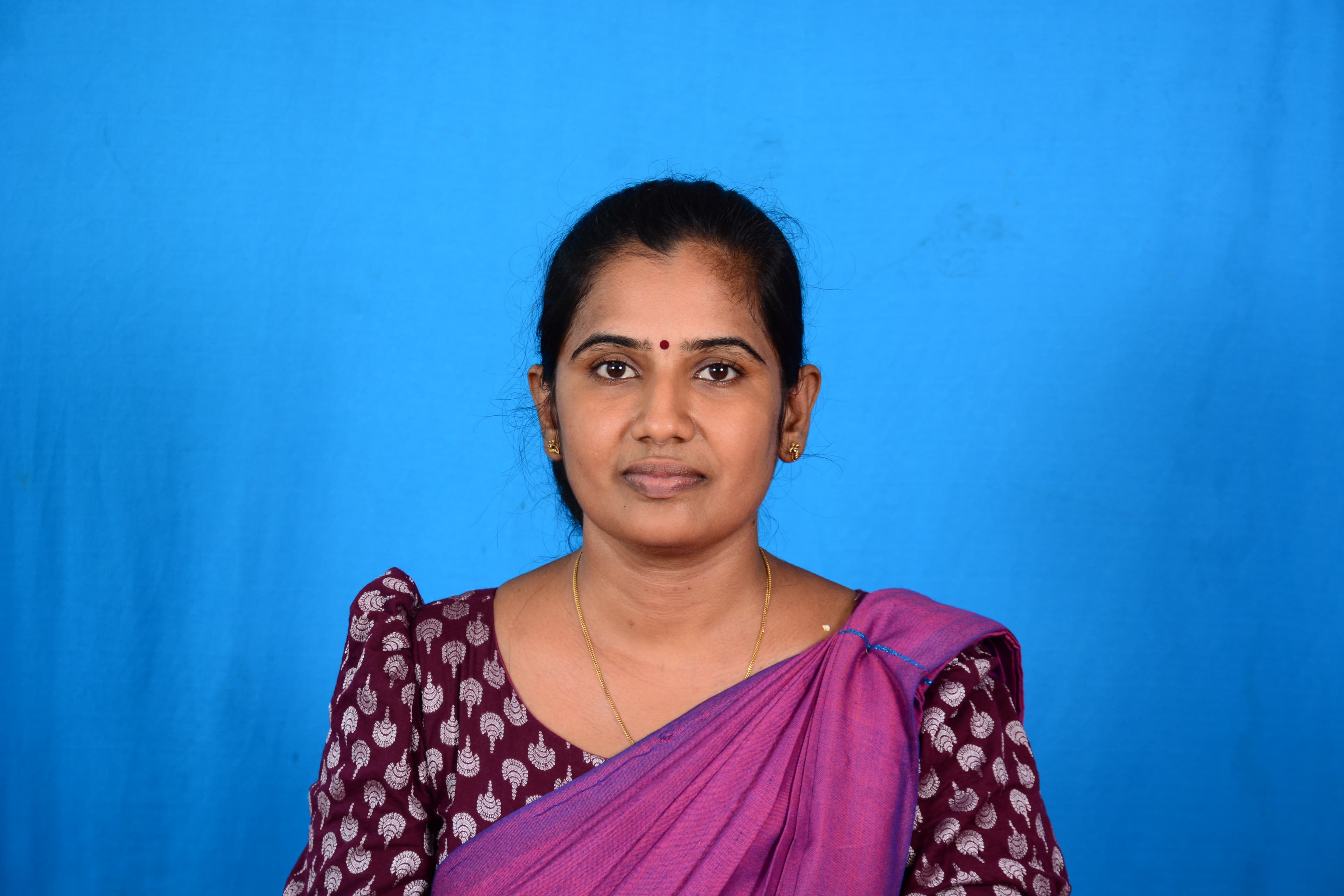 Mrs. Sayeethra Kugan