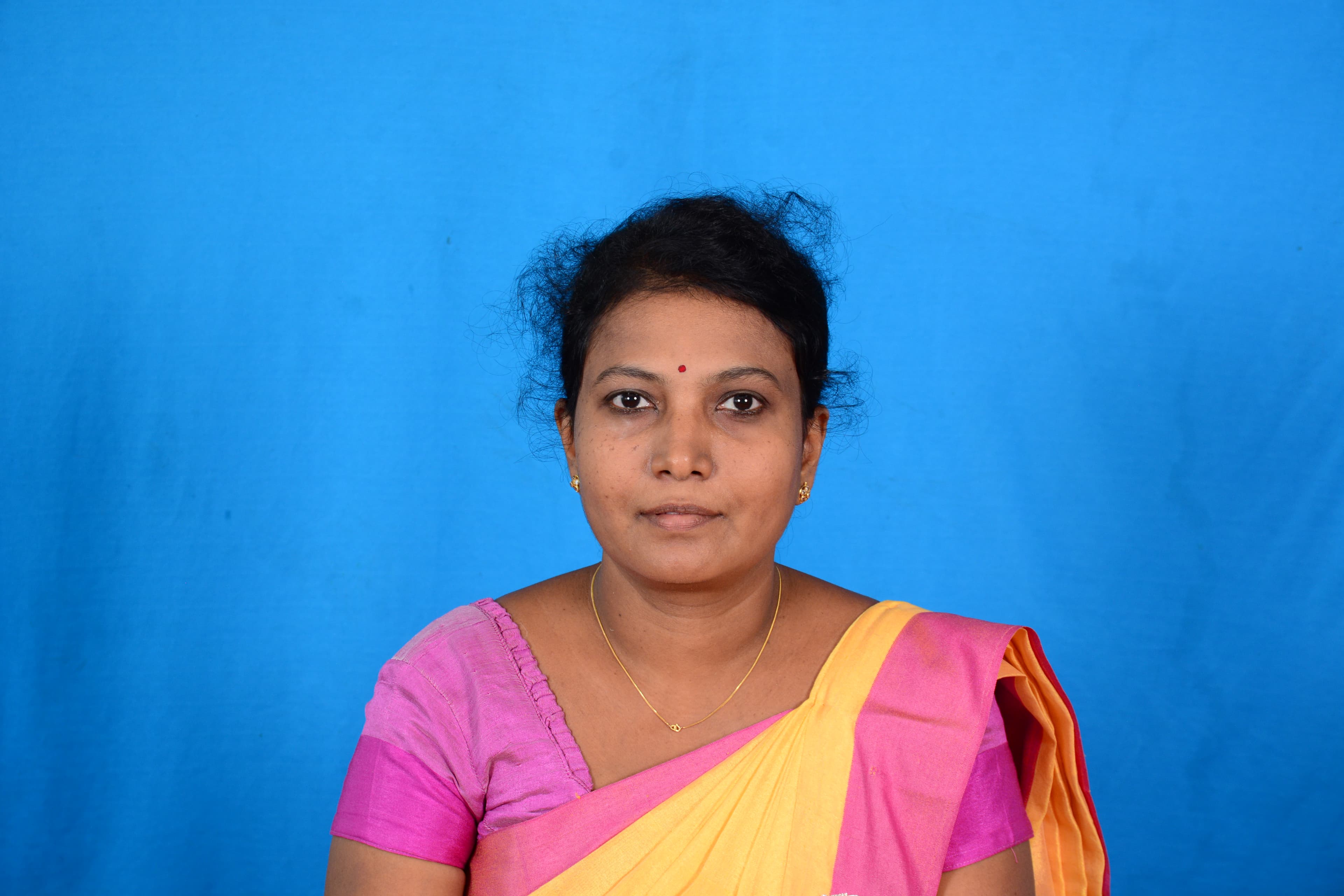 Mrs. Subajini Pratheepan